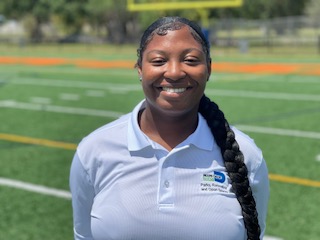 Earianna Davis – Recreation Service Aide